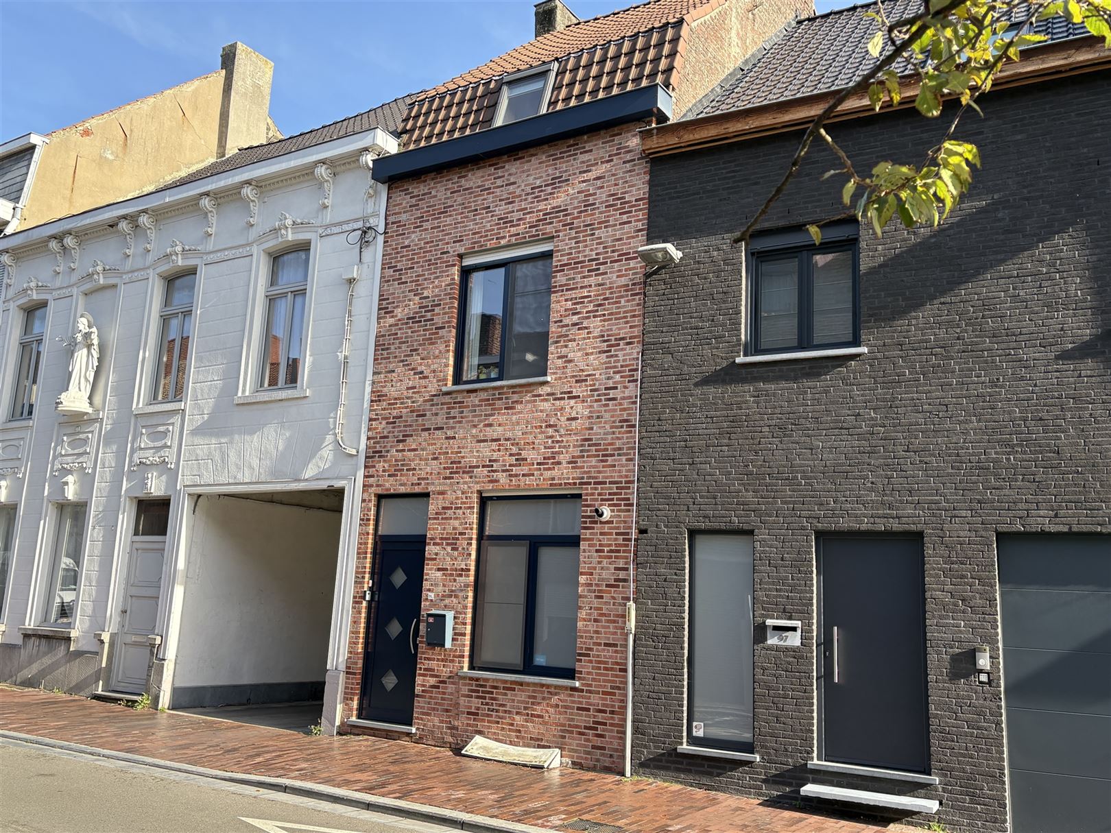 House for sale in Kortrijk with 4 bedrooms - photo 1