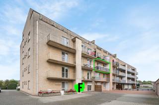 In een rustige wijk in het hartje van Diksmuide, op de 2de verdieping in een verzorgde residentie, treffen we dit instapklaar appartement aan.Dit...