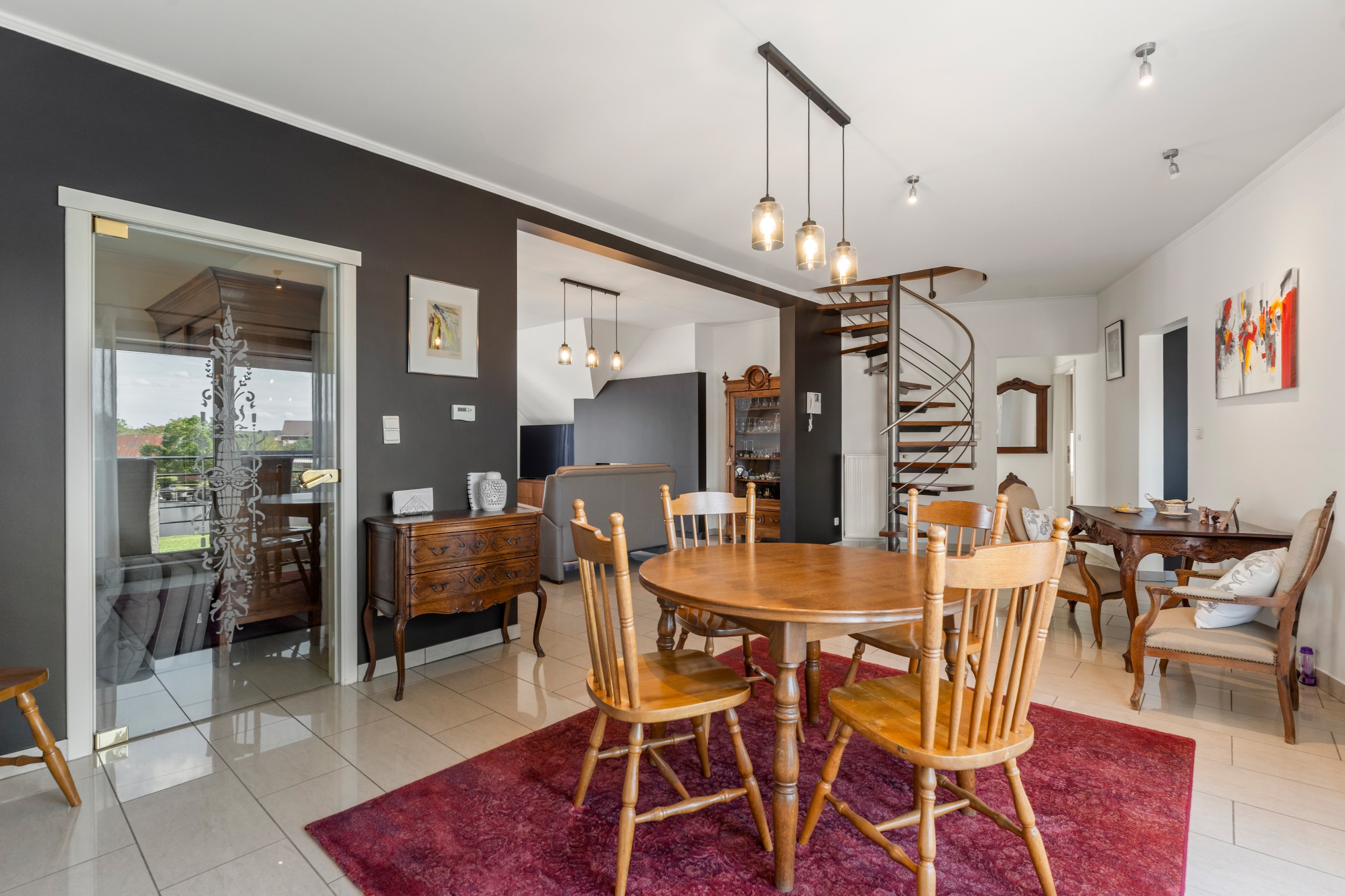 Duplexappartement met 3 slaapkamers, terras en staanplaats - foto 4