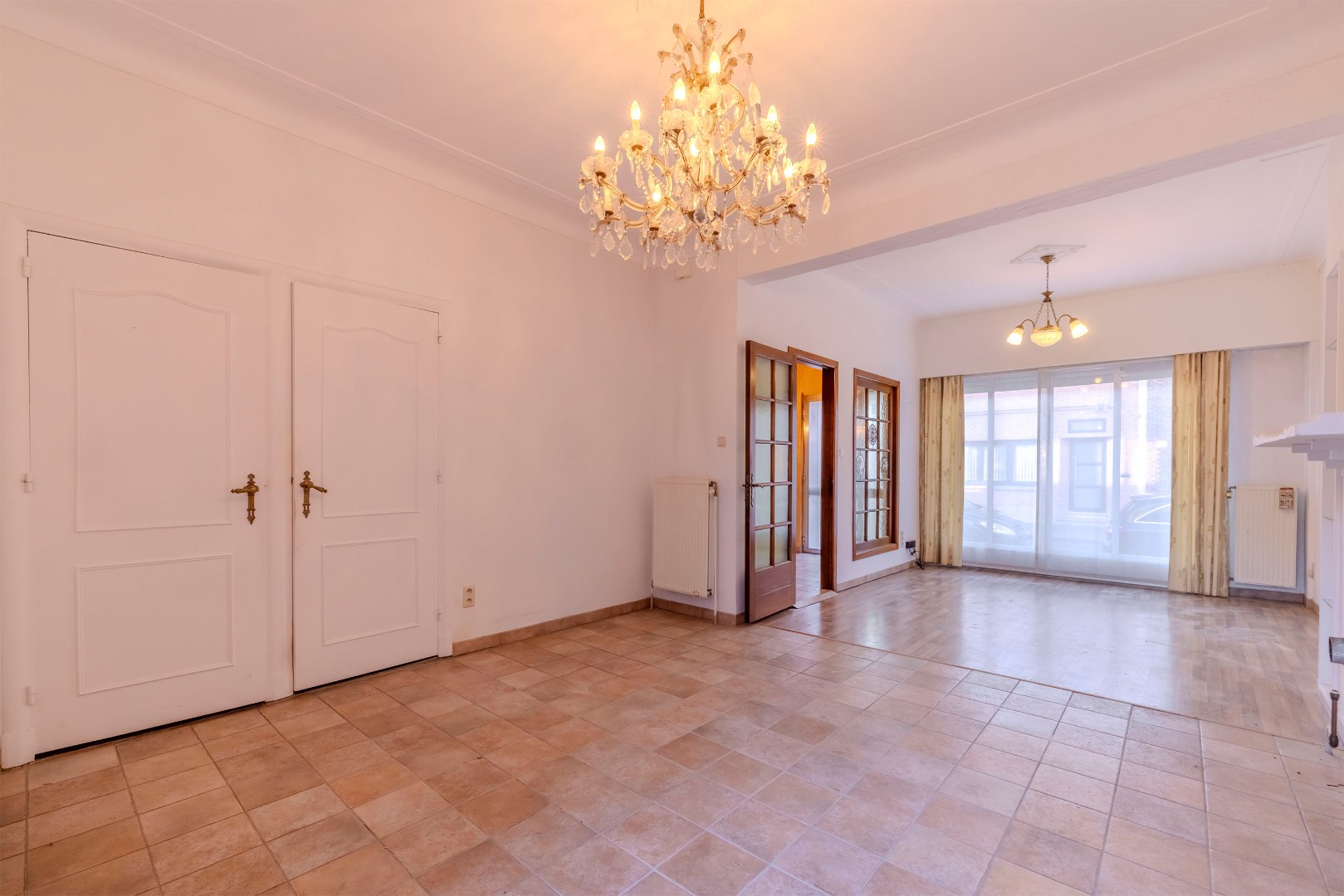 Te renoveren woning met 2 slpks en tuintje - foto 5