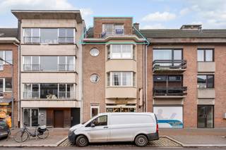 Duplex-appartement met 1 slaapkamer en 2 terrassen in het centrum van HeideDit instapklare en lichtrijke duplex-appartement bevindt zich op de derde...