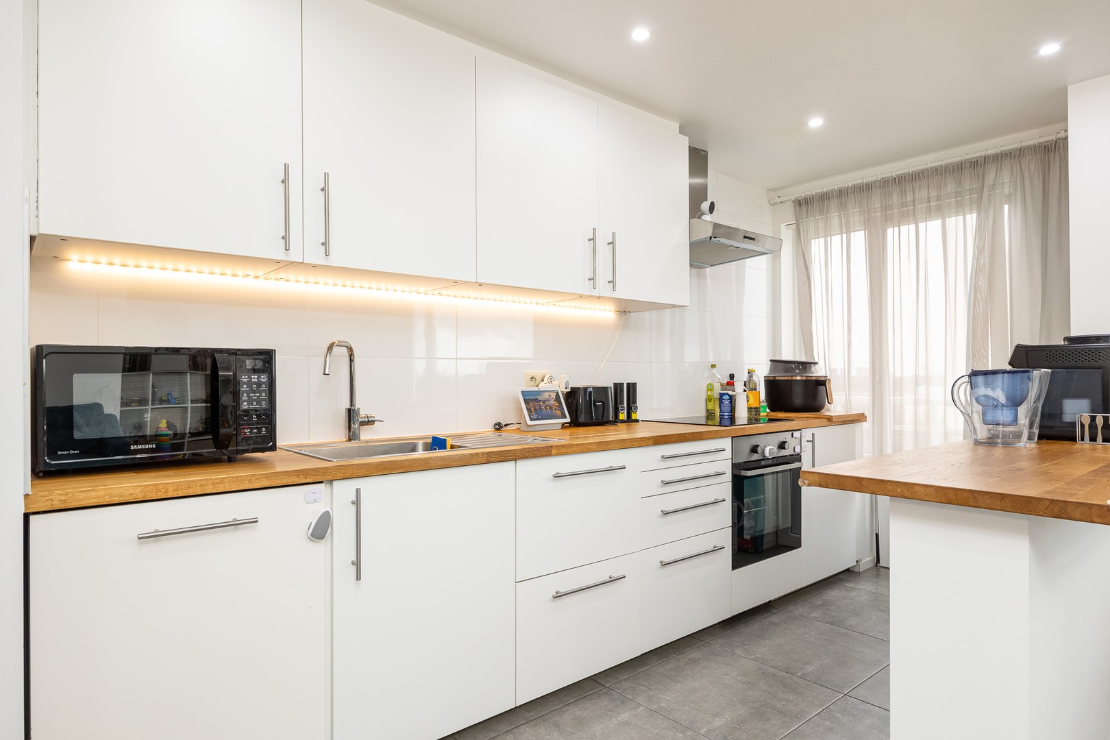 Ruim &amp; instapklaar appartement met 3 slaapkamers en prachtig uitzicht - foto 2