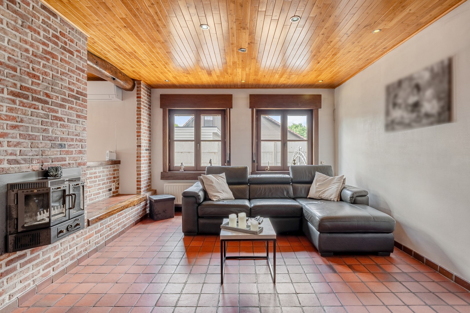 🏡 Ruime gezinswoning met 3 slaapkamers op een prachtig perceel van 12a48ca - foto 4