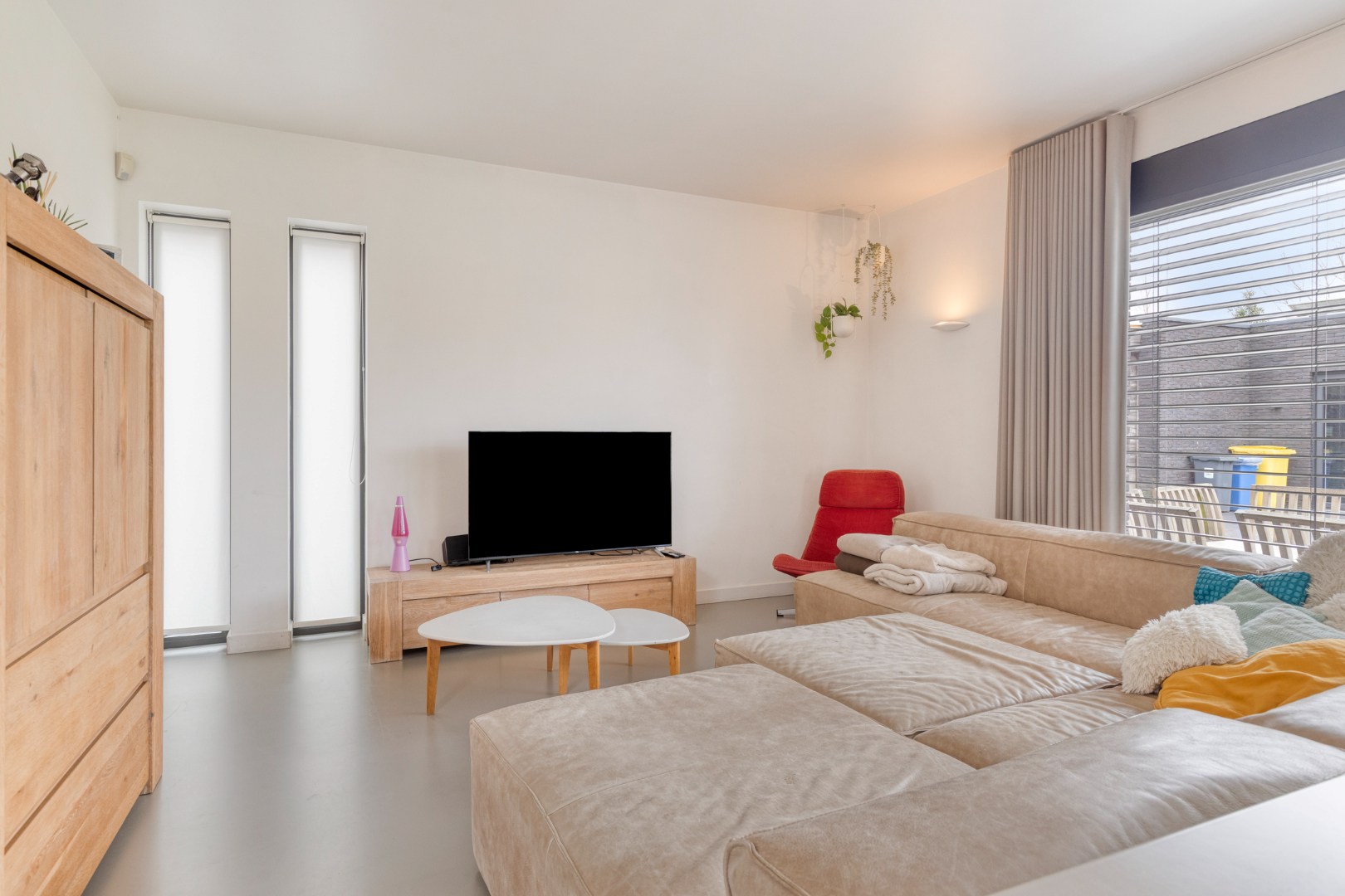 Moderne energetische woning met 4 SLPKS en bijgebouw ! - foto 4