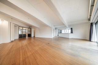 Tel.: +32.475.71.63.52 // E-mail: matthieu.goffin@weinvest.beWe Invest presenteert met trots dit prachtige appartement met 3 slaapkamers, gelegen aan...