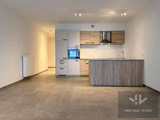 Deze serviceflat is onmiddelijk beschikbaar! Inclusief huurprijs € 850,00 voor het appartement met kelderberging!inclusief Servicekosten Ursulinenhof...