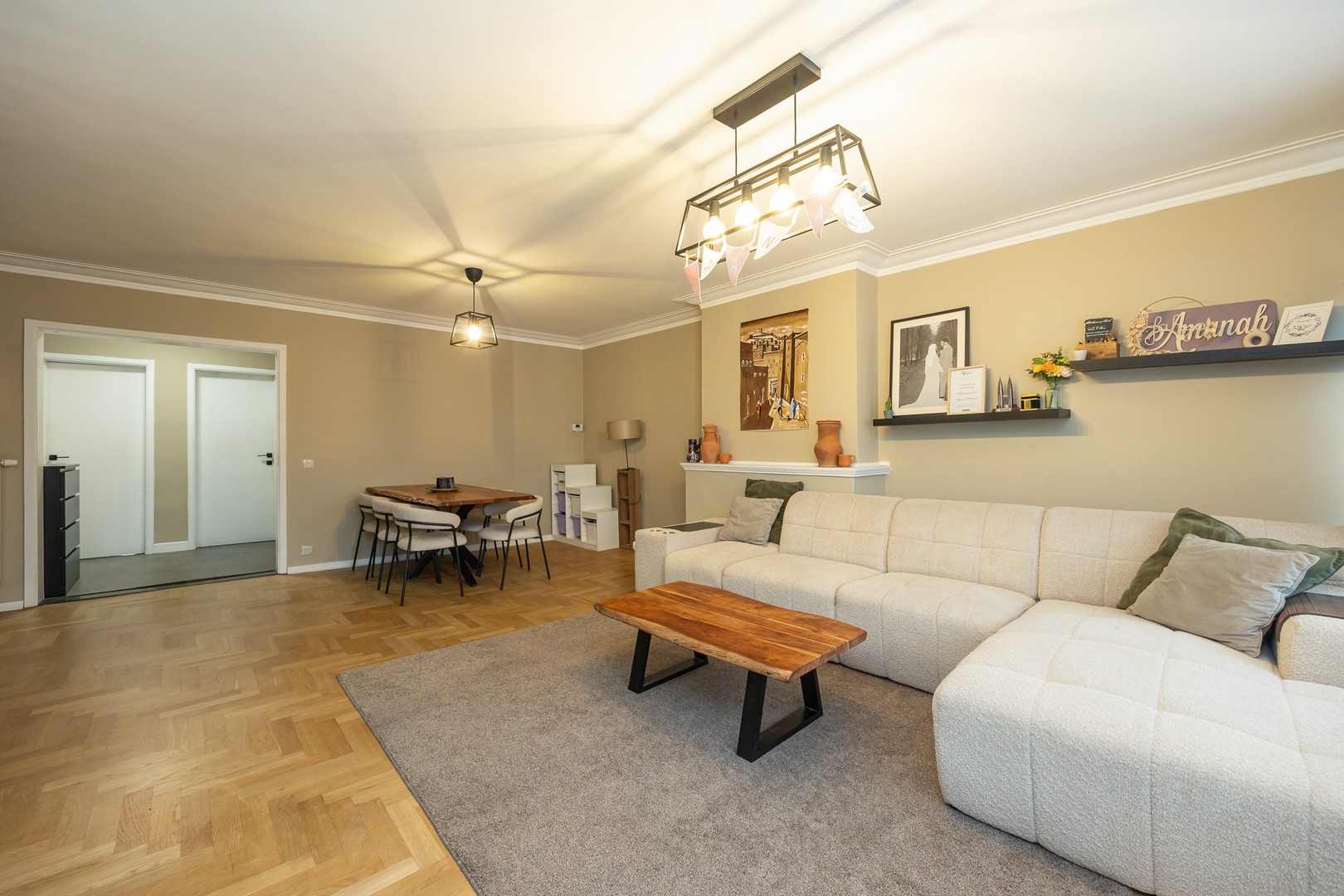 Moderne 2 slaapkamer appartement met zonnig terras - foto 2