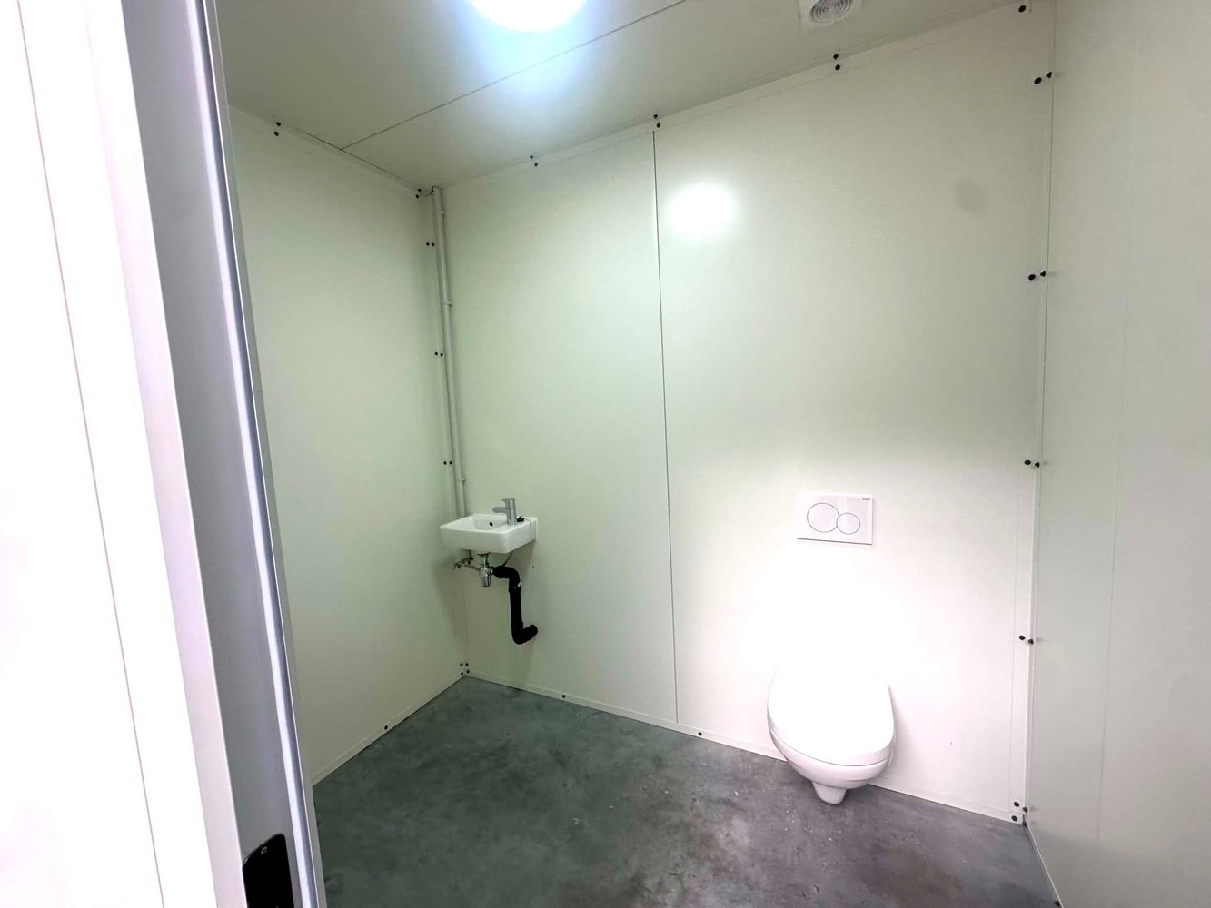 Nieuwbouw KMO-unit van 205 m² met 2 parkeerplaatsen nabij E40 te Aalst-Denderleeuw - foto 5