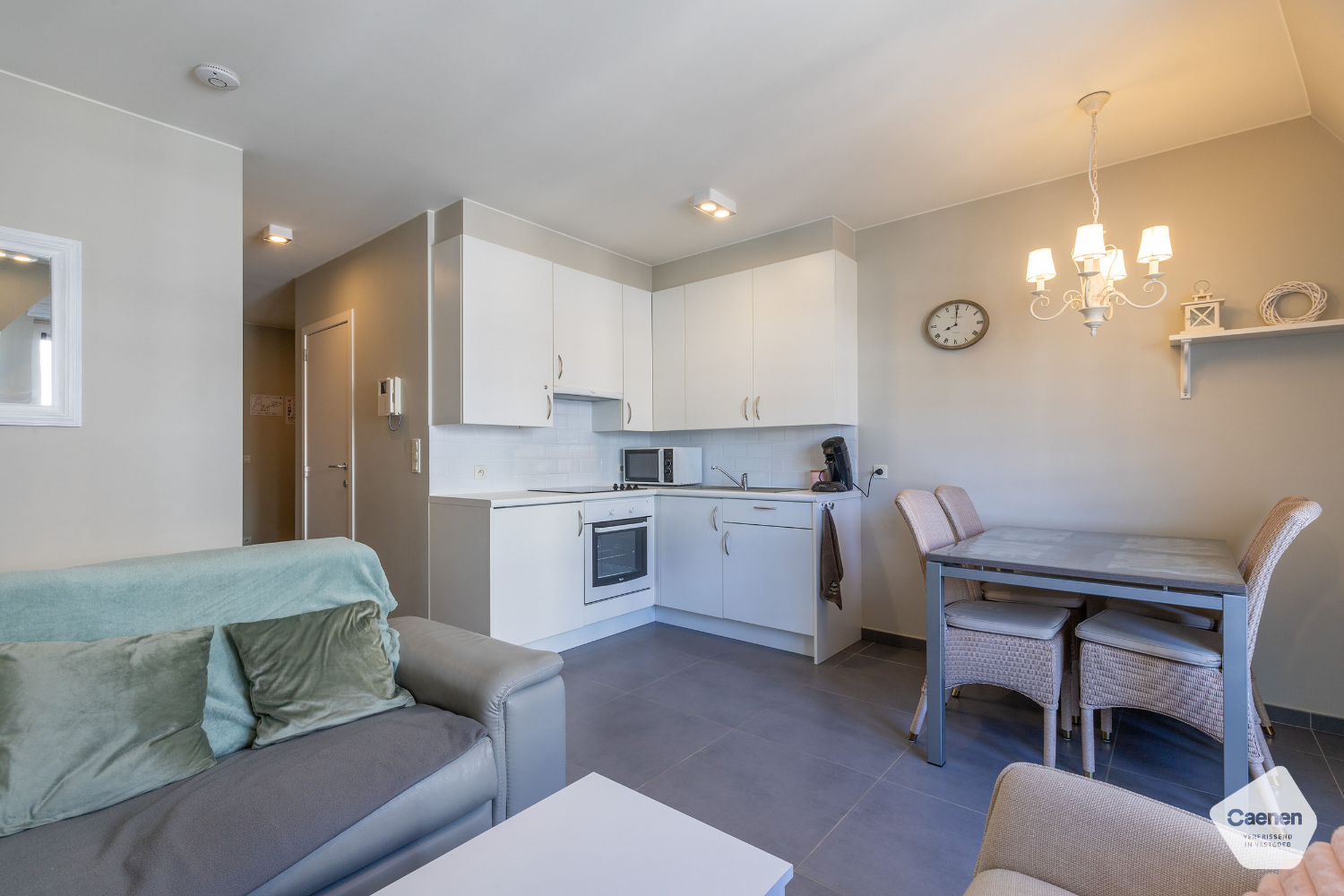 Instapklaar appartement met 1 slaapkamer + slaaphoek te Nieuwpoort - foto 2