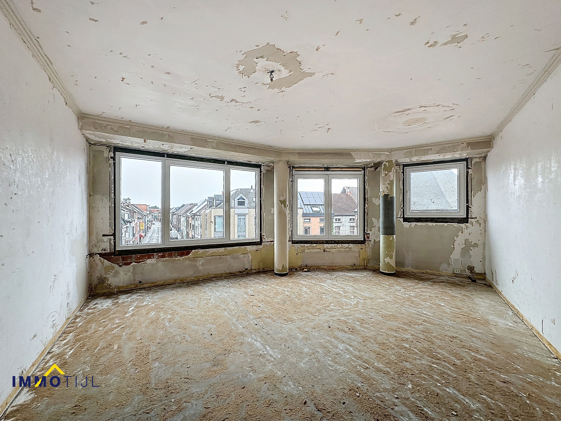 Goed gelegen opbrengsteigendom met 3 appartementen! - foto 3