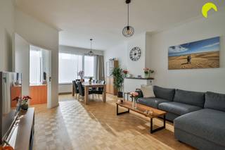 In de "Tentoonstellingswijk" te Antwerpen bieden wij u dit gerenoveerd appartementsgebouw aan met 3 appartementen. In directe nabijheid vindt...