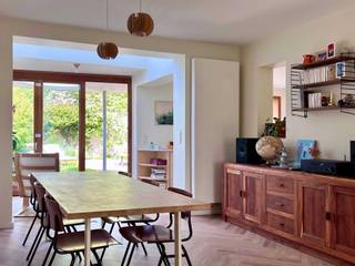 Zoek je een kwalitatief gerenoveerde woning waar je zonder zorgen kan intrekken, met ruimte voor een gezin en thuiswerk, en toch dicht bij het...