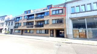Gezellig appartement op centrale ligging op de Vuurtorenwijk<br />op wandelafstand van openbaar vervoer, spuikom en Oosteroever.<br /><br />Bewoonbare oppervlakte van 55m² met een privatieve genummerde parkeerplaats achteraan het gebouw.<br /><br />Het appartement is voorzien met een inkomhal met apart toilet.<br />Een lichtrijke ruime woonkamer met open ingerichte keukenblok.<br /><br />1 ruime slaapkamer met aanpalende badkamer met lavabomeubel en douche.<br /><br />Centrale verwarming met gaswandketel.<br />EPC waarde 137 kWh = LABEL B <br />Blanco keuring elektrische installatie <br /><br />Op heden is het appartement nog verhuurd aan 545 euro + 25 lasten tot eind februari 2026.<br />Het appartement is dus beschikbaar vanaf 1 maart 2026 <br /><br />Verlaagde prijs,  dus mis deze kans niet. <br />Ideaal voor jonge starter! <br /><br /> 