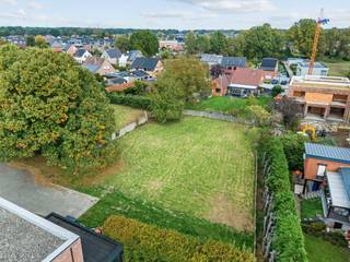 Beautiful building plot in a dead-end street with an area of 852 m² near the center of Mol (Ginderbuiten). Suitable for the construction of a...