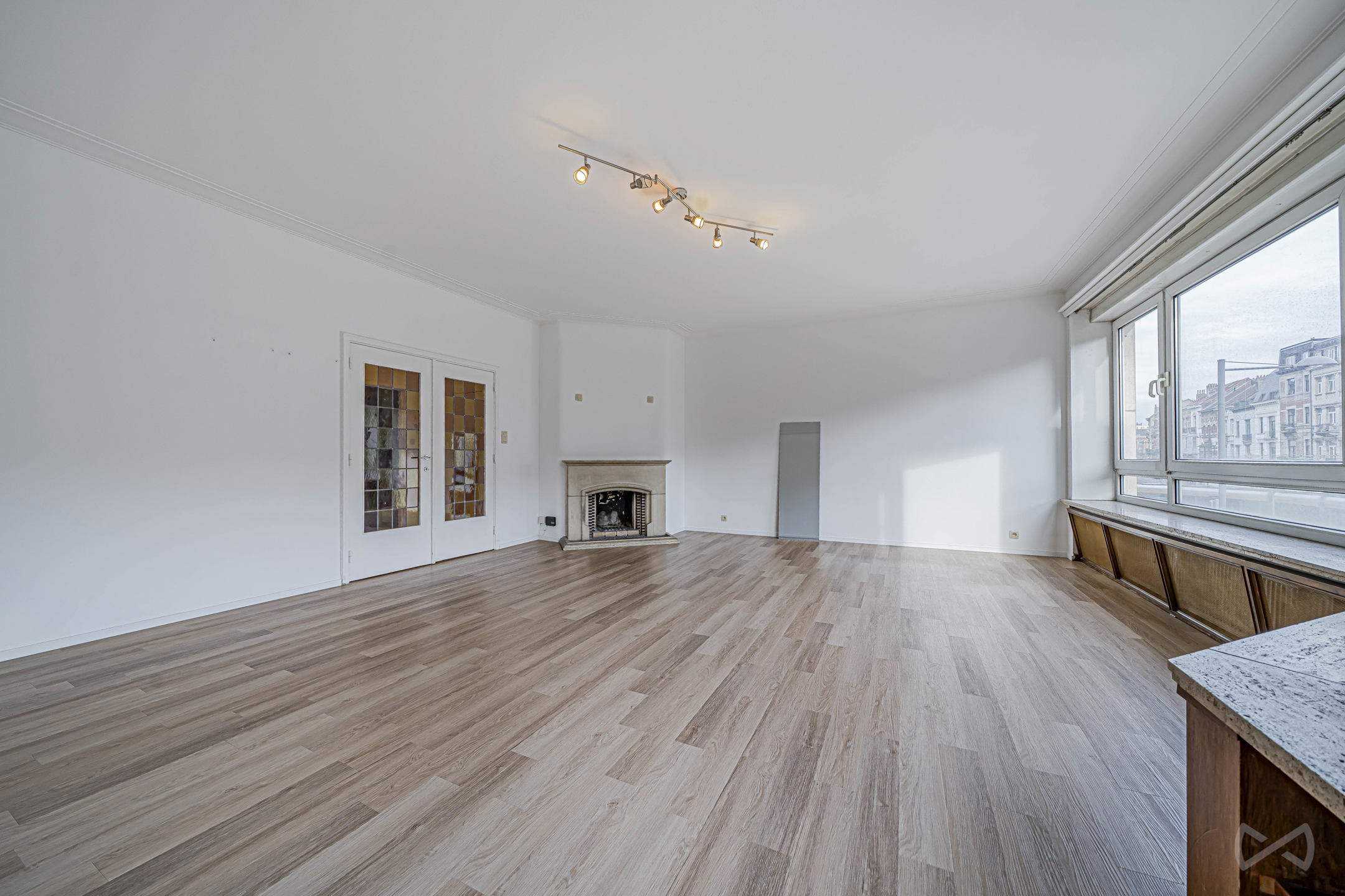 Apartment for sale in Brussels with 2 bedrooms - photo 1