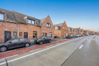 Op wandelafstand van het historische centrum van Leuven, vlak bij Gasthuisberg en Imec en met een vlotte verbinding naar belangrijke invalswegen,...