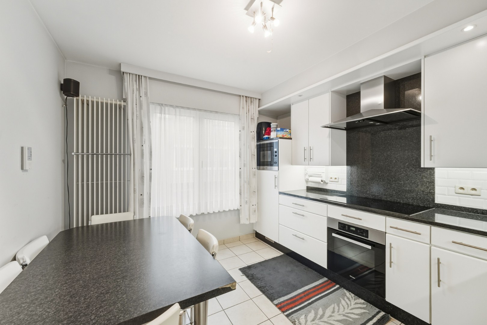 Instapklare, lichtrijke bel-etage woning met ruime garage en terras op centrale ligging - foto 5