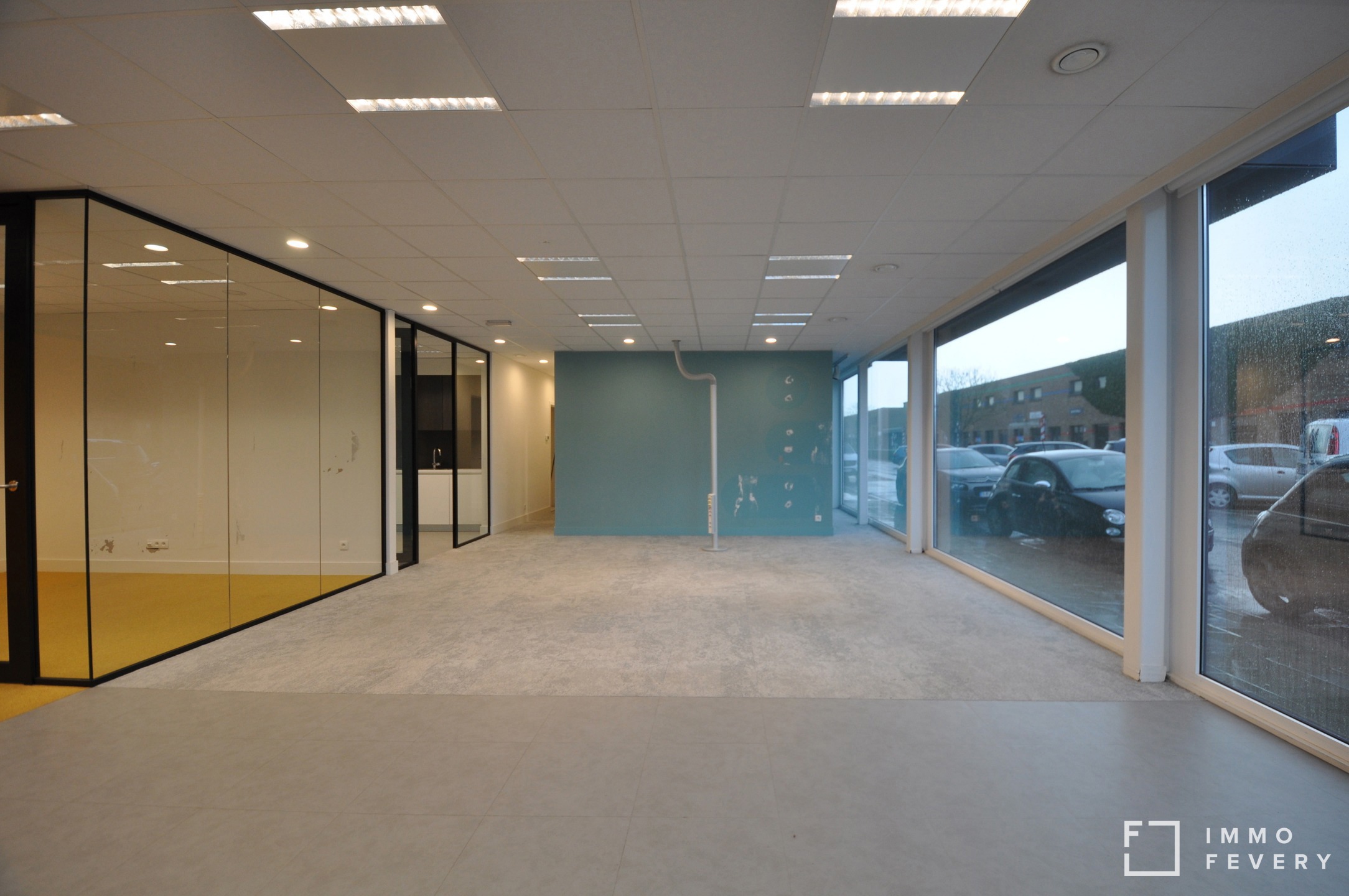 Commercial for rent in Bruges - photo 4