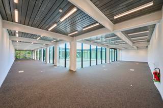 Commercial à louer à Genk