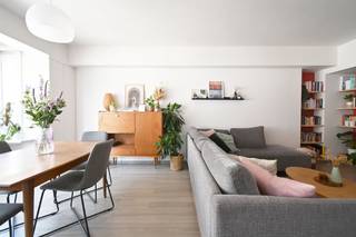 Ontdek dit instapklare appartement met 2 slaapkamers op een toplocatie in de geliefde Bagattenstraat middenin in het levendige hart van Gent...