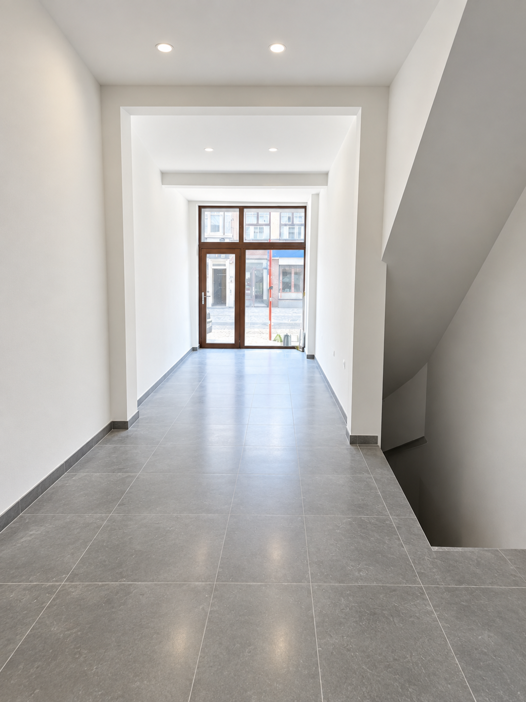 Commerciële ruimte met bovengelegen duplex - foto 2