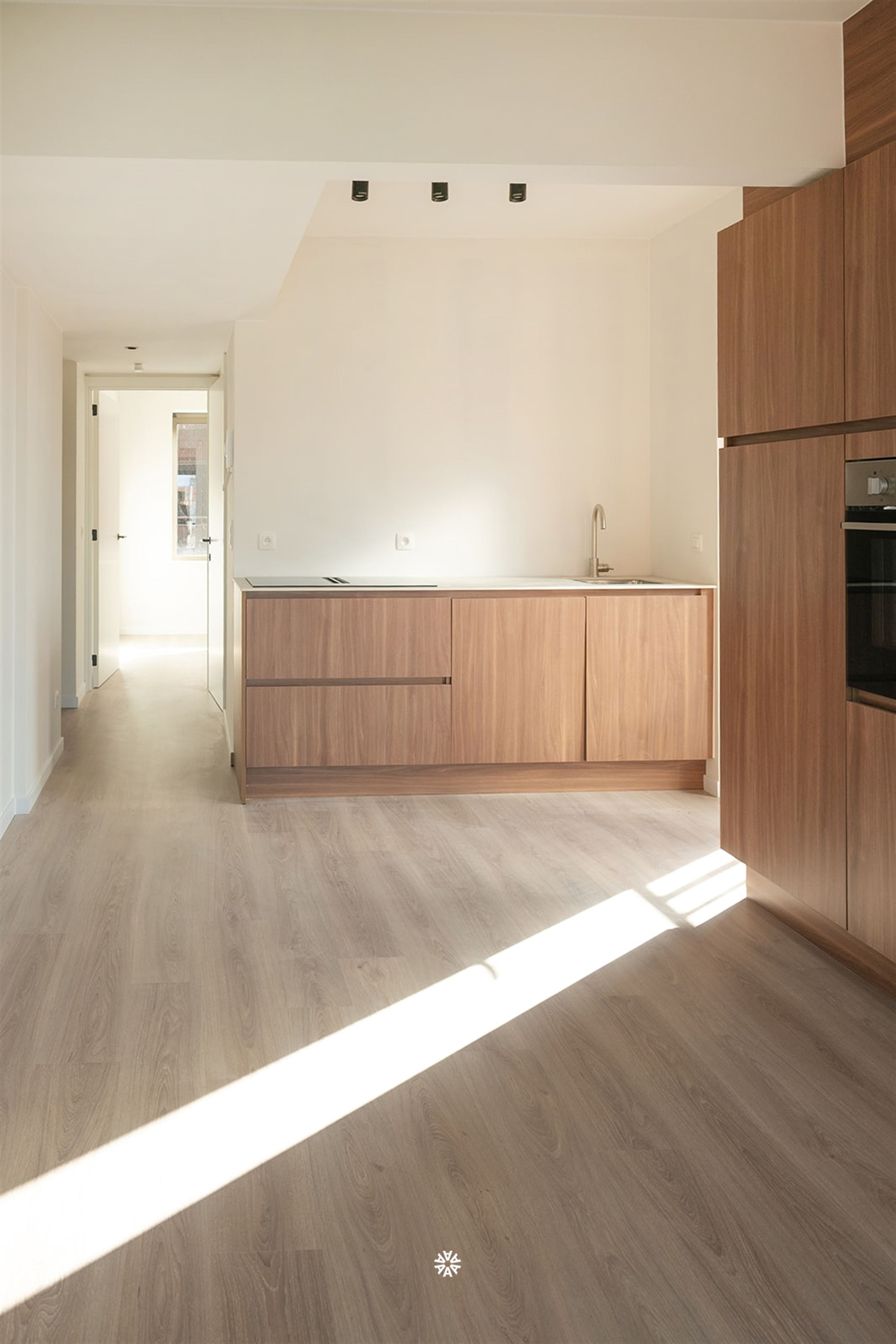 Apartment for rent in Sint-Niklaas with 1 bedroom - photo 5