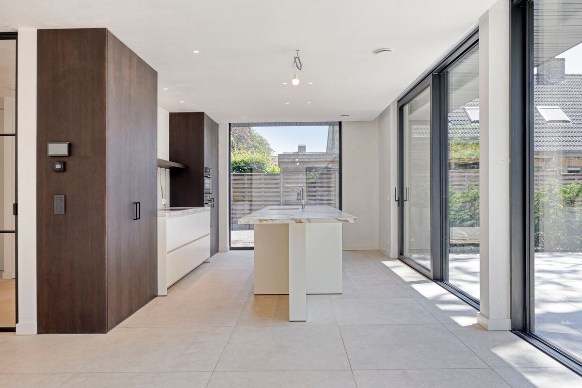Stijlvolle nieuwbouwwoning met zonnige tuin in Varsenare - foto 5