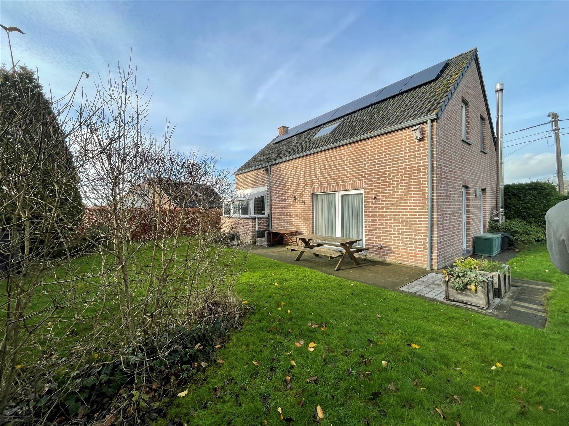 SOUS OPTION Jolie villa dans un environnement résidentiel, calme et proche des commodités - photo 4