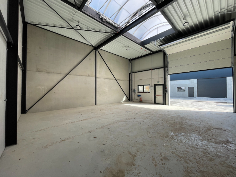 Recente KMO loods op zeer goede locatie - foto 3