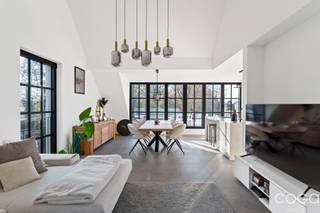 Prachtig recent dakappartement (ca. 101m²) met schitterend zuidwest gericht terras van 56m²! Residentie Parkzicht, met bouwjaar 2022, is...