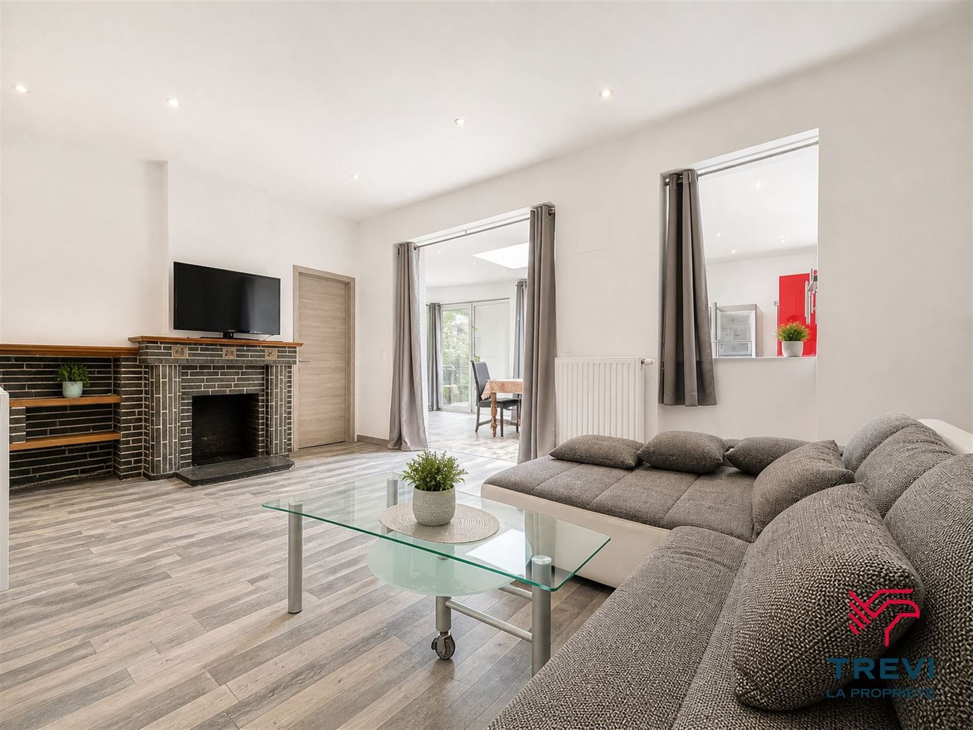 House for sale in Chapelle-Lez-Herlaimont with 4 bedrooms - photo 3
