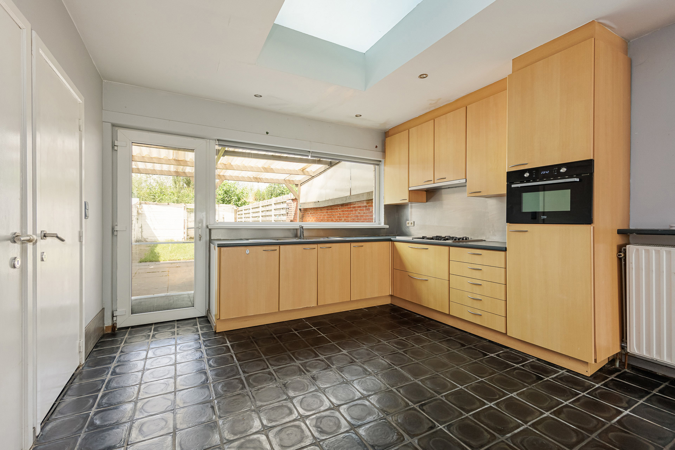 Rijwoning met tuin op toplocatie in Turnhout. EPC C (258 kWh/m²) - foto 5