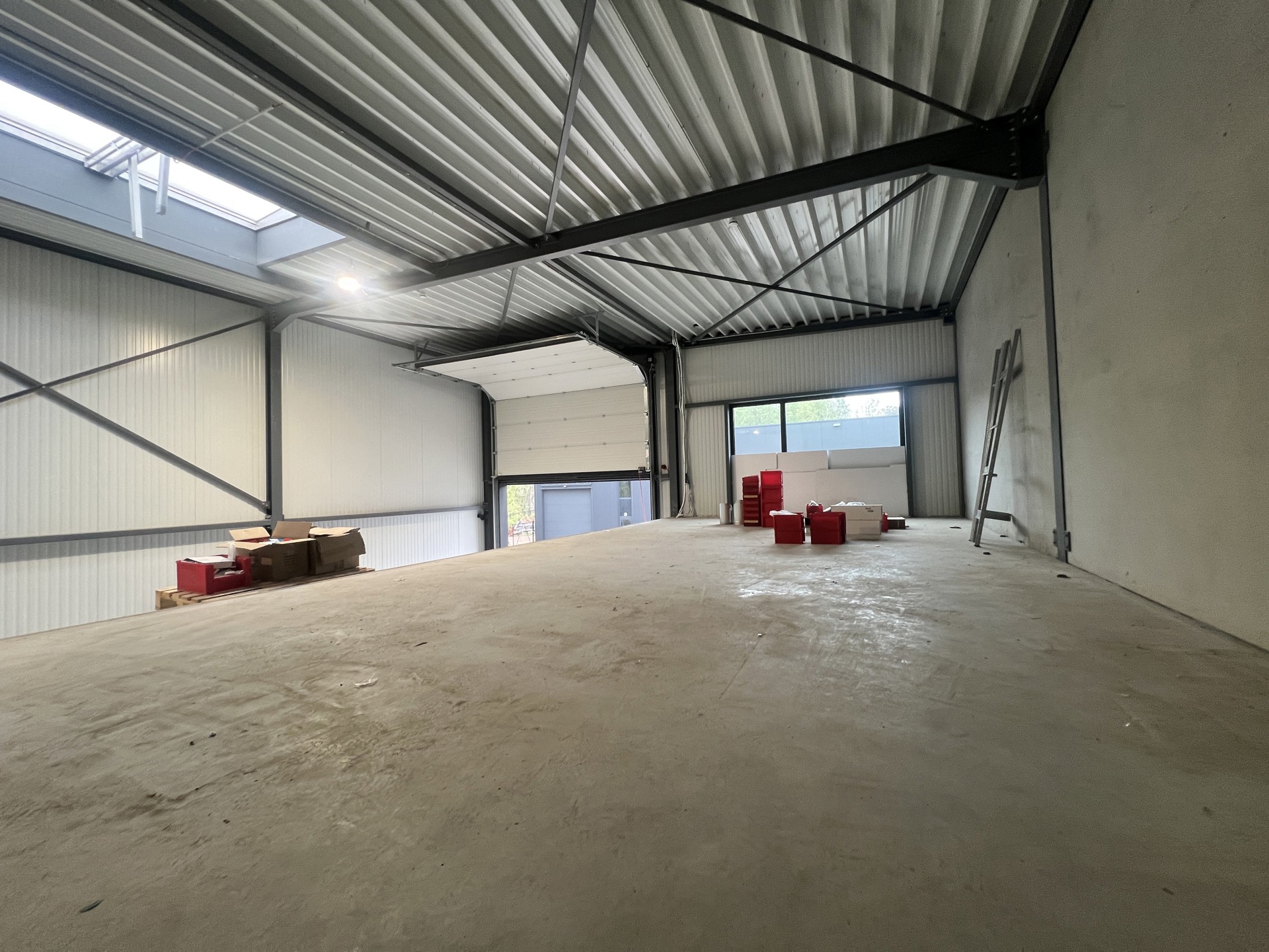 Recente kmo-unit (220m²) met buitenterrein - foto 5