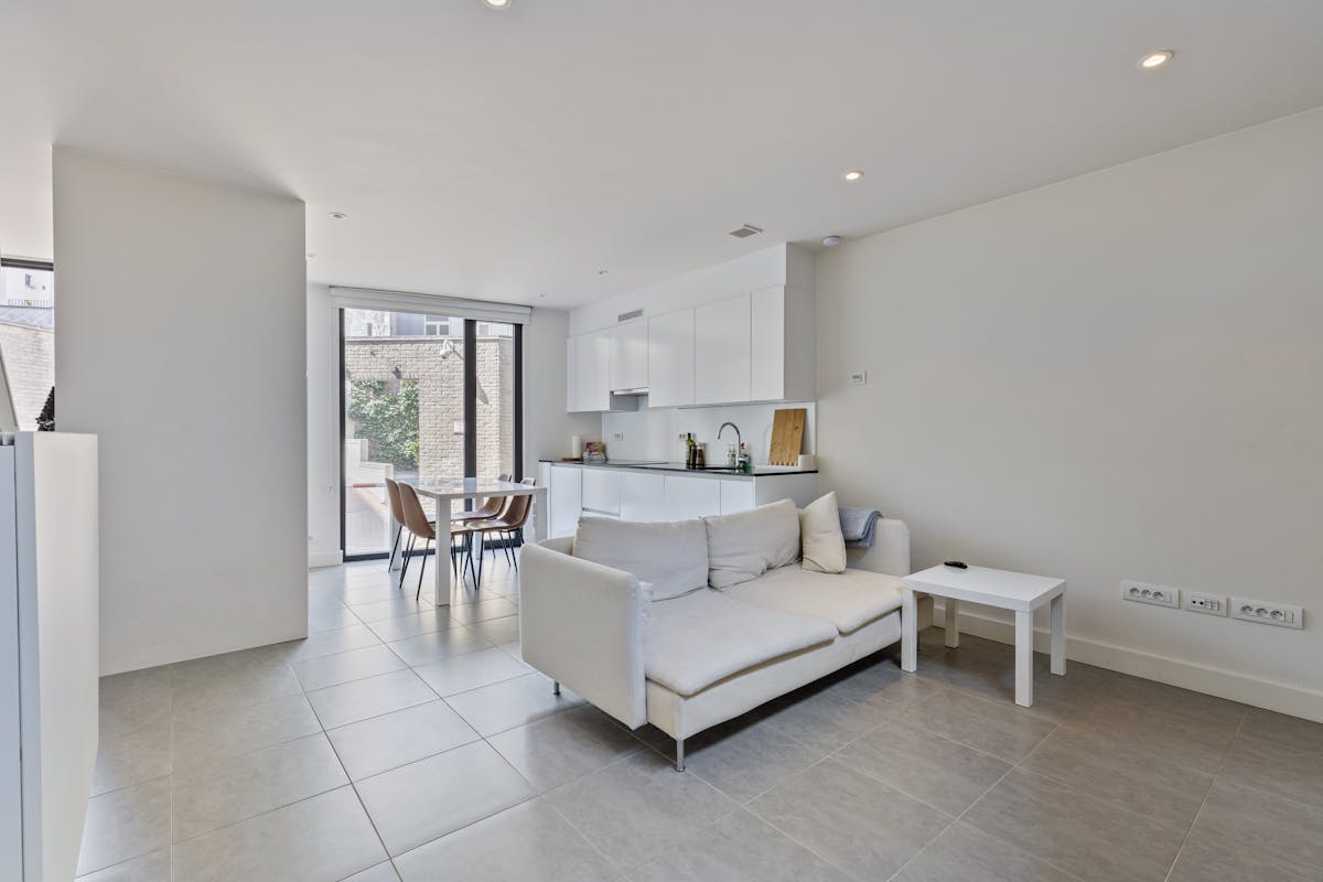 Moderne stadswoning met 2 slaapkamers in hartje Gent te koop - foto 3