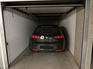 Garage for sale in Bruges