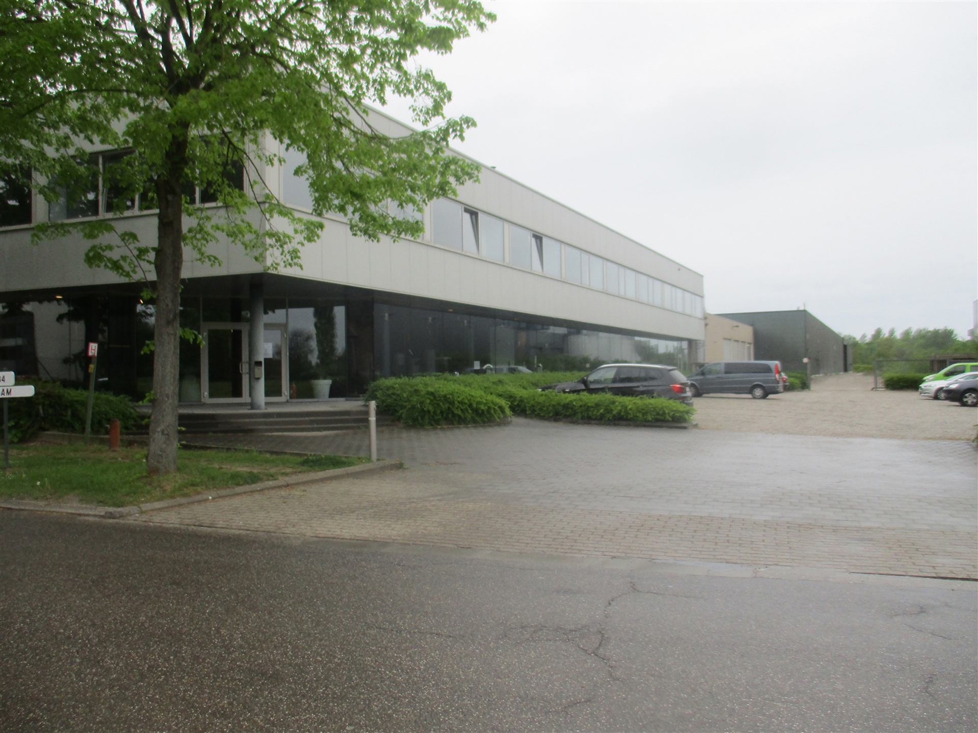 Magazijn Unit 16 : 2.196m² te huur - foto 5