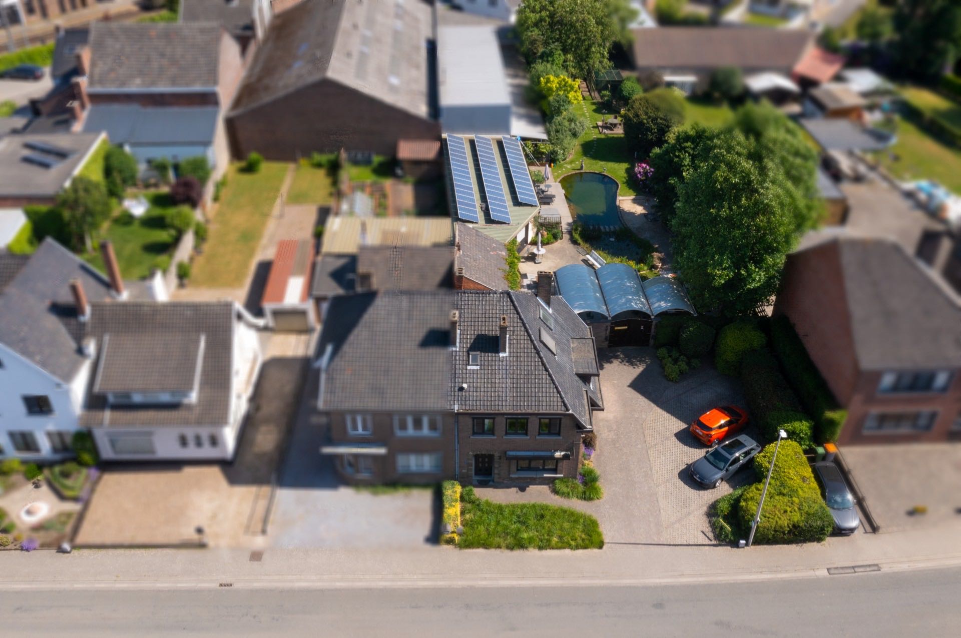 Huis te koop in Bilzen met 7 slaapkamers - foto 2