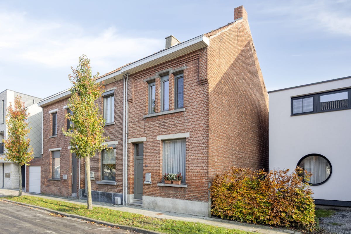 Te renoveren huis met 2 slaapk., zolder en tuin - Rupelmonde - foto 1