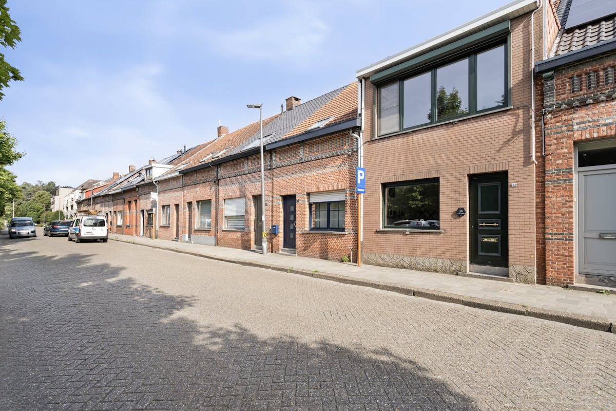Toffe hedendaags gerenoveerde woning te koop in Turnhout! - foto 3