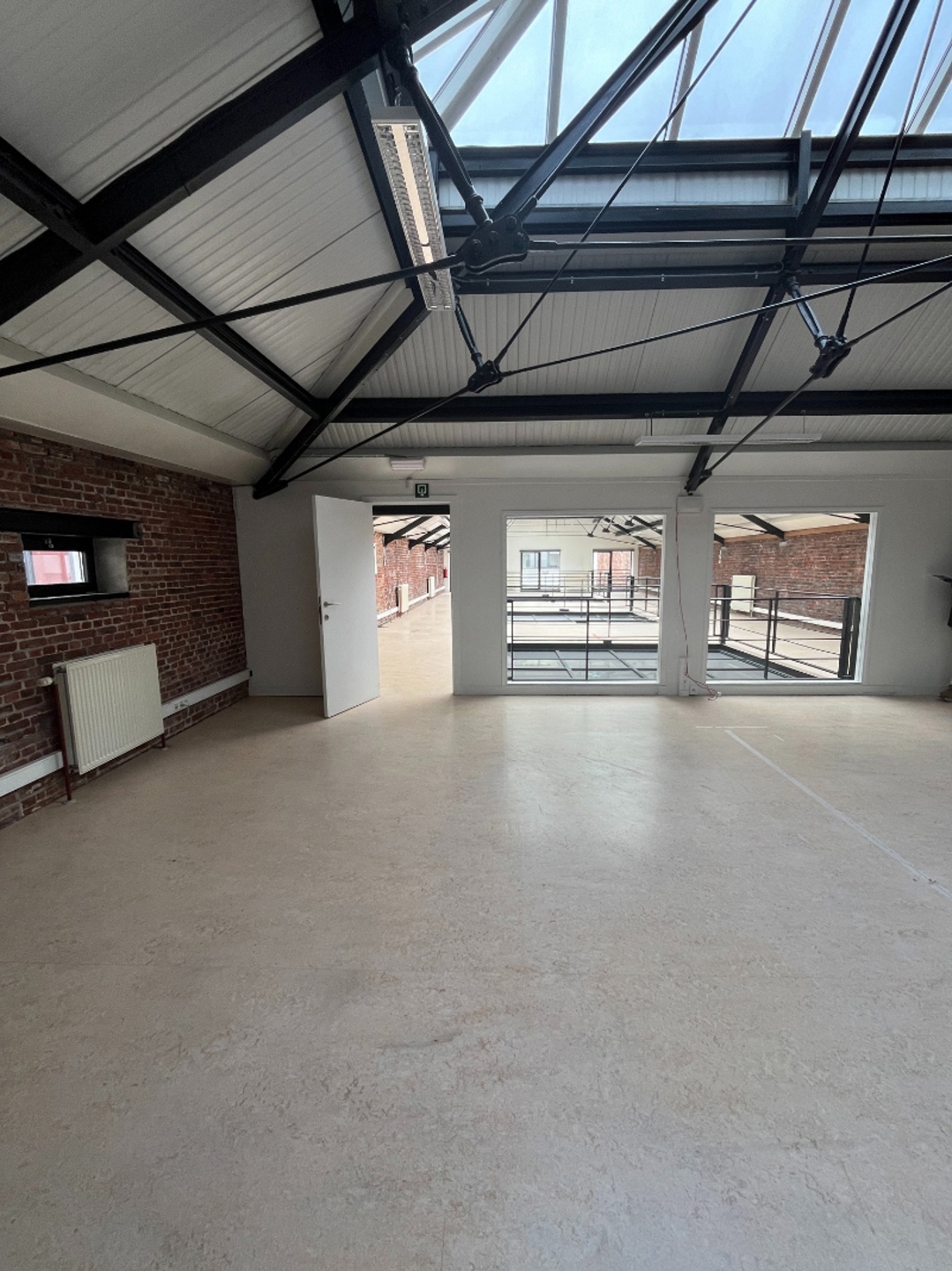 Offices for rent - Zavel/Marollen wijk - foto 4