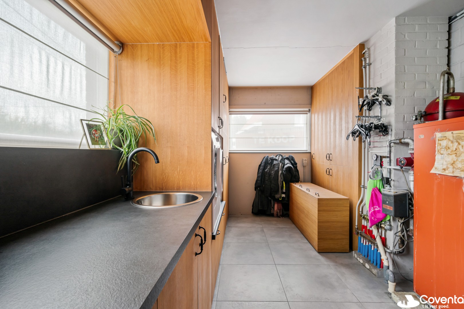 Landelijk gelegen woning met 4 slaapkamers op 3.355 m² in Oostrozebeke - foto 5
