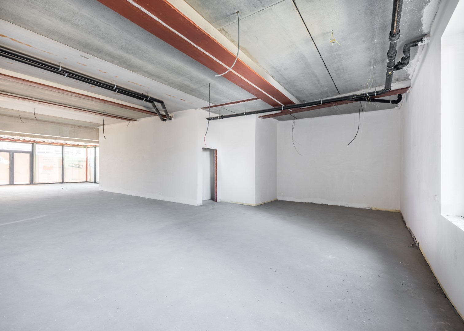 Beach Avenue - Commercial space - photo 5