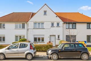 **Wonen in het gegeerde Heverlee**Te Heverlee, namelijk in de Keibergstraat bieden wij u een eengezinswoning aan. Dit pand is een gesloten bebouwing,...
