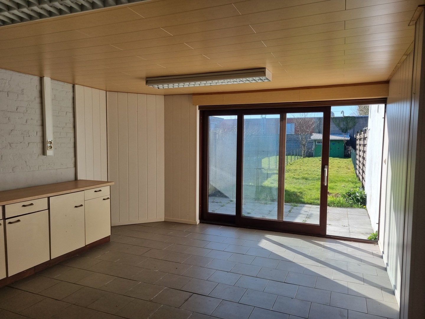 Charmante woning met zonnige tuin in bruisende omgeving. - foto 4