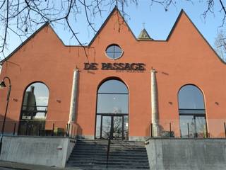 Prachtige volledig ingerichte voedingswinkel (+/- 42m²), onderdeel van het gerenommeerde winkelcentrum De Passage, met gekoelde...