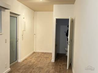 Studio te koop in hartje historisch Antwerpen – topligging in rustige straatDeze studio te koop in Antwerpen-Centrum is gelegen op een absolute...