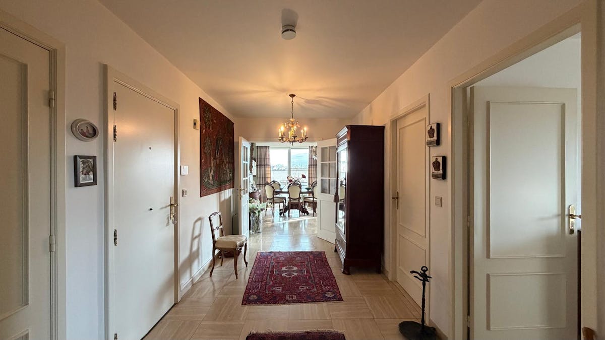 TE HUUR: Ruim appartement van 135m² in Hasselt centrum - foto 3