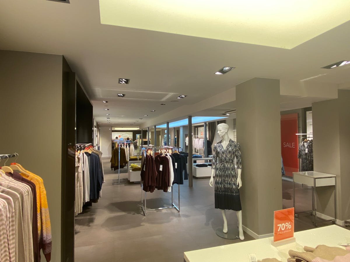 Handelspand van ca. 400 m² op de Grote Markt in Roeselare - foto 5