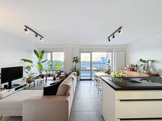 TROEVEN- Toplocatie in centrum Deinze- Energiezuinig & gerenoveerd in 2022- Ideaal voor eigen bewoning of als investeringLIGGINGDankzij de gunstige...