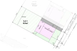 Bouwperceel van 8a19ca geschikt voor open bebouwing, gelegen te Heukelom. Dit gehucht dat deel uitmaakt van de gemeente Riemst, geniet van een...